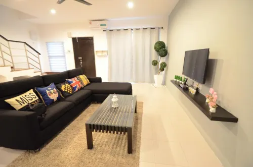 De cozy Homestay (8-14 pax)