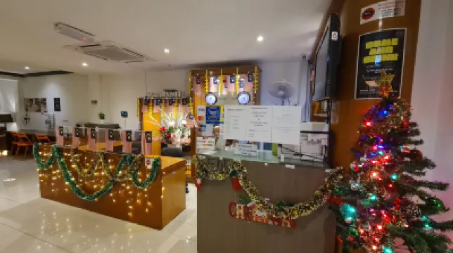 BG Travelers Hostel Hotels near Natlonal Mosque