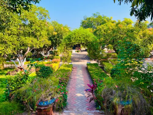 Pench Kulamama Safari Resort