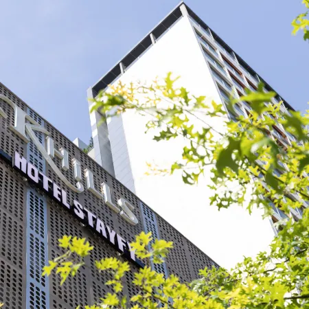 STAYFY PAJU K HILLS Отели рядом с достопримечательностью «Стадион Пхаджу»