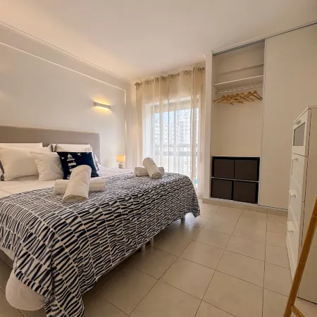 BnB Homes vibrant Ocean View terraced apartment