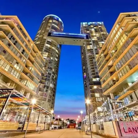 Downtown Toronto luxury condos