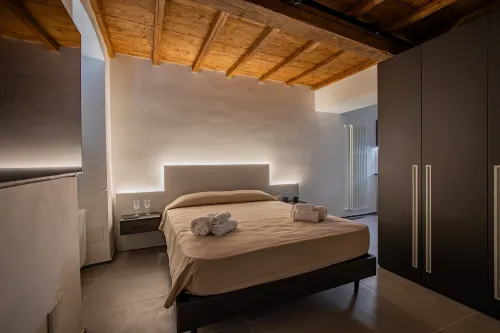 Eldorado: Romantic Seafront Getaway