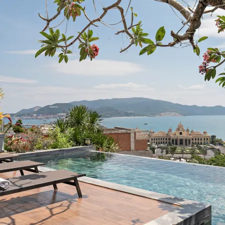 Villa Nha Trang Ocean Front Luxury Abogo