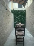 Cozy 1-bedroom apartment with terrace in Dakar - Bãi đậu xe