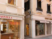 Dalèt AI experience - 400m San Marco - Adults Only Hotels near Teatro Malibran