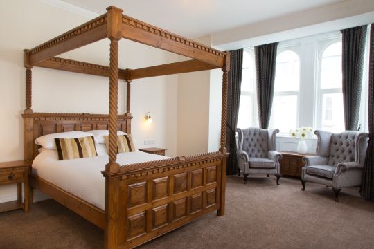 Grosvenor Hotel