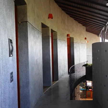 De Hué Space