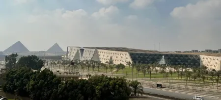 Gabry Grand Egyptian Museum & Pyramids Hotel
