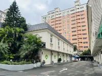 King Hotel TW