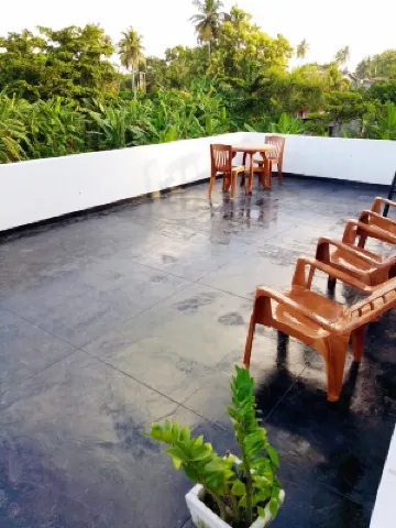 Tropical Suites - Airport Transit Residence