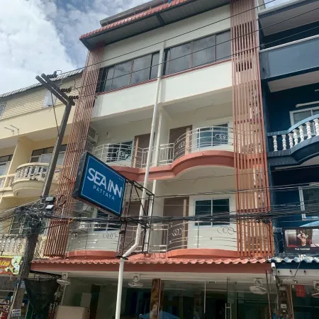 Sea Inn Pattaya Отели рядом с достопримечательностью «Спортзал Тониз»