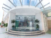Happy Home Boutique Hotel Vung Tau – City View, 8 min to Back Beach Hotels near Hon Ba Island