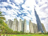 Premier Condotel Landmark 81 Area – Somiluxstay Hotels near Landmark 81 Sky View Observatory