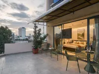 Secret Garden Hotel Binh Thanh 빈 탄 주변 호텔