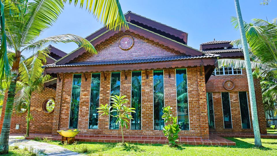 DAWA Brickhouse - Balinese Guesthouse in Thompson Ipoh by Ryokan Management