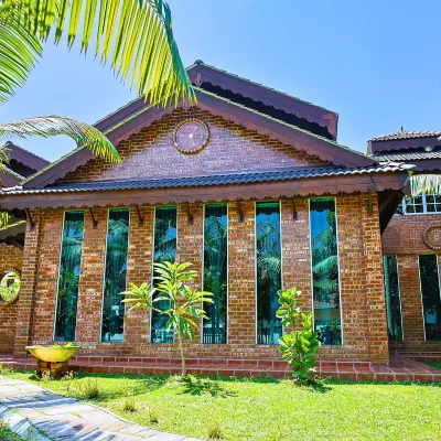 DAWA Brickhouse - Balinese Guesthouse in Thompson Ipoh by Ryokan Management Hotels near Cheekaaboo Playhouse
