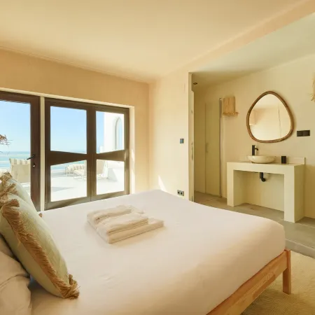 Wander Surf House