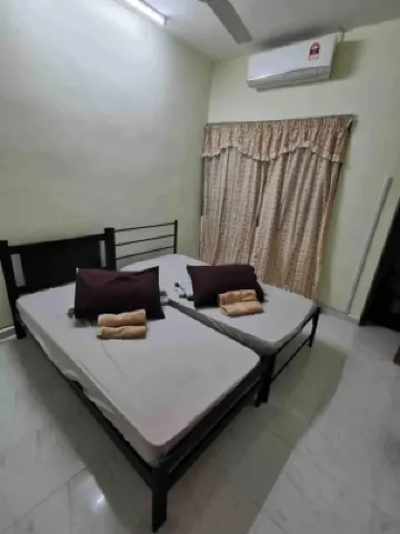 Johor Bahru Stadium Homestay