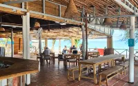 Mad Monkey Kampot - Hostels