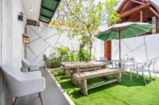 Ammara Villa Jimbaran By Aishwarya Bali International Hotels near غارودا ويسنو كانشانا