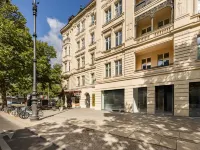 FU.Life Ku´damm Berlin فنادق في برلين