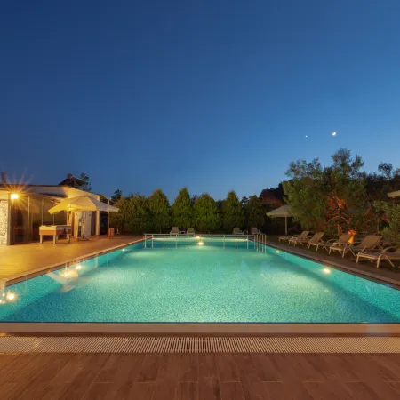 Assos Altin Hotel