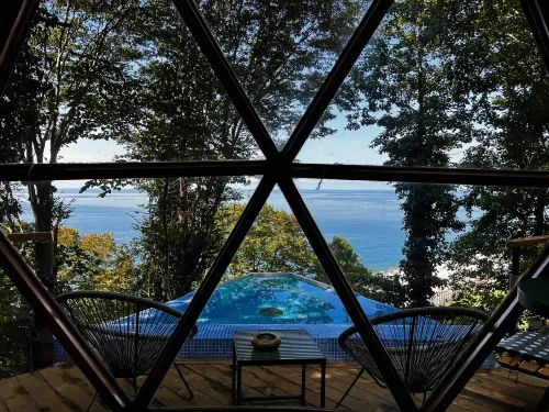 Luxury Glamping with Private Heated Pool - อ่างจากุชชี่