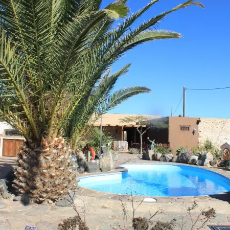 Canary House with Heated Pool,  26 Degrees
