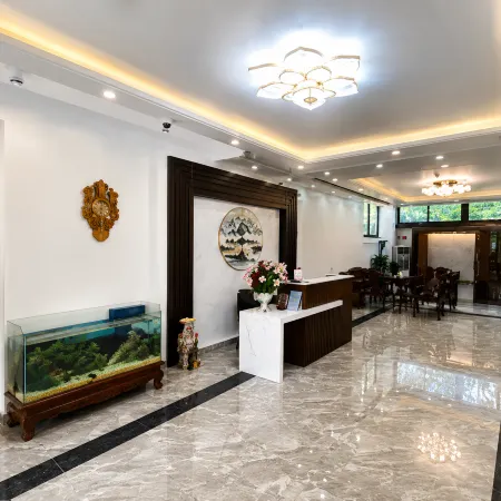 Truong Sinh Hotel & Apartment