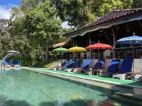 Lumbung Loft Villa w/ Balcony & Seaview in El Nido