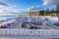Beachfront at Glenelg Oaks Parking Pool Gym Wi-Fi - شاطئ