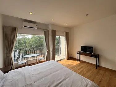 รูปภาพของคาล์ม แอนด์ กรีน เพลส