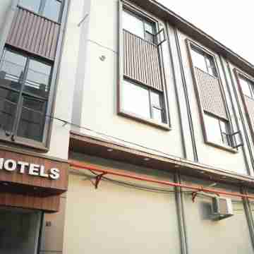 TR Hotels Hotel Exterior