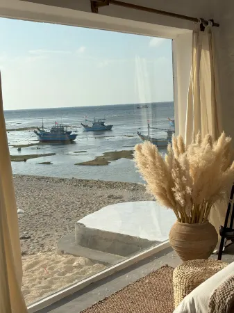 Lalaland Retreat Phu Quy Отели в г. Phu Quy