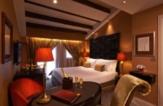 アウルム ロイヤル