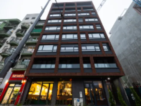 ครอน โรงแรมในโนวิสาด