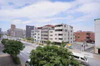 4 minutes from Shinjuku central. Comfortable bed. Cyber Shinjuku Room