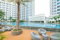 Puri Mansion Apartment by Luma Casa - Swimmingpools
