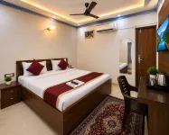Hotel Govind Residency - ที่มีที่จอดรถ