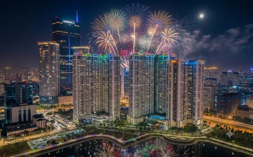 Vinhomes SkyLake - Suzuki Home Luxury Apartment - Infinity Pools