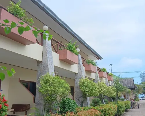 Seaview Resort 林佩海滩附近的飯店