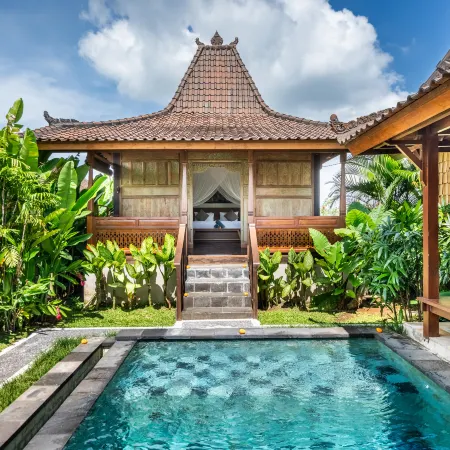 Moonloka Eskabbe Maha Villa Hotels in Bali