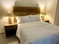 Luxury Pool Side Condo - Vista Cana - parking
