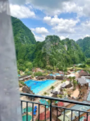 Onsen Premium Hotspring Suite @ Sunway Tambun Ipoh (Walk to Lost World)