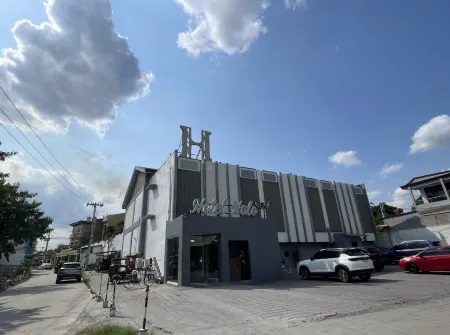 Hotel Halo Angeles City Отели рядом с достопримечательностью «Филдс-авеню»