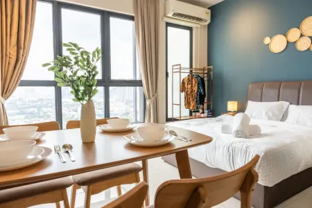Highpark Suites at Petaling Jaya, Kelana Jaya by Plush Отели рядом с достопримечательностью «The One Academy»