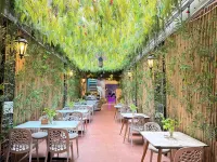 Capsule Riverside Saigon Hotels near Russian Market