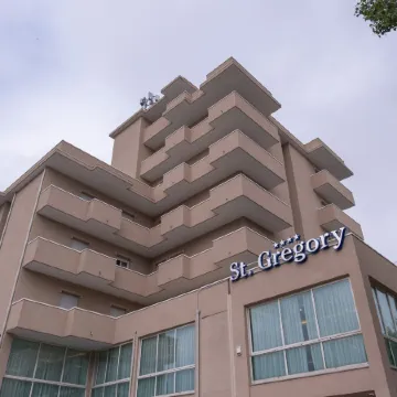 Hotel St. Gregory Park