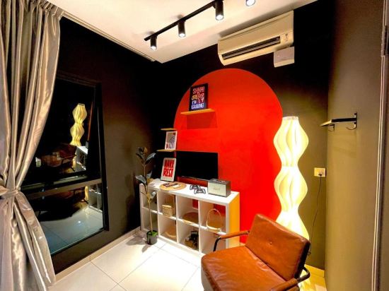 2BR Equine 6 Pax | Wifi+ Netflix | UPM |KLIA | MRT
